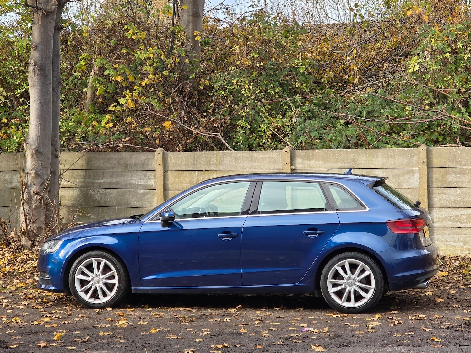 Used Audi A3 2015 for sale - 76528853: Photo 4