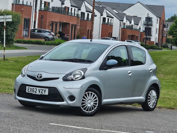 Used Toyota AYGO 2012 for sale - 73474233: Photo 3