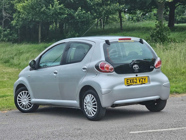Used Toyota AYGO 2012 for sale - 73474233: Photo 5
