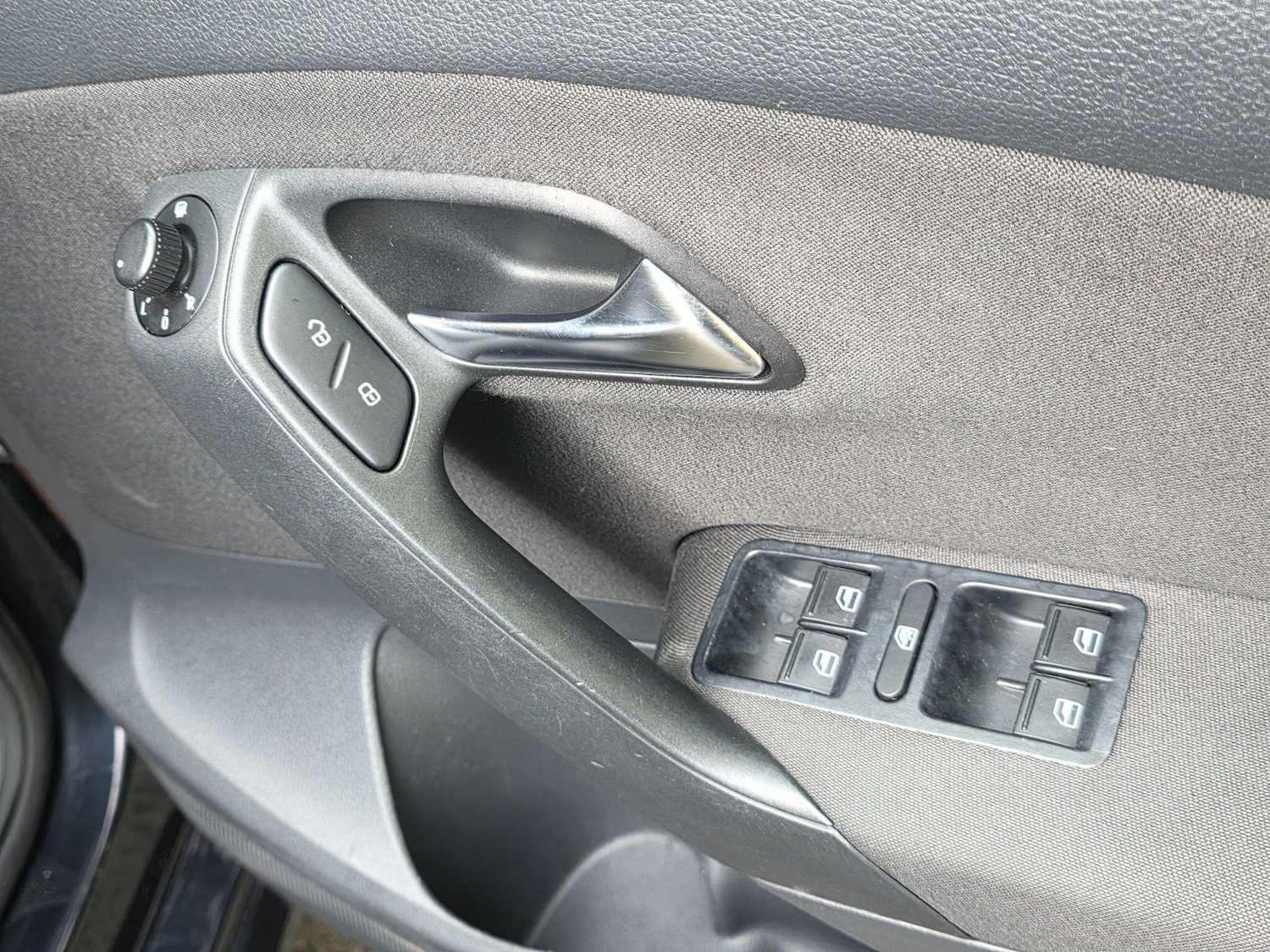 Used Volkswagen Polo 2013 for sale - 76350697: Photo 21