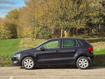 Used Volkswagen Polo 2013 for sale - 76350697: Photo