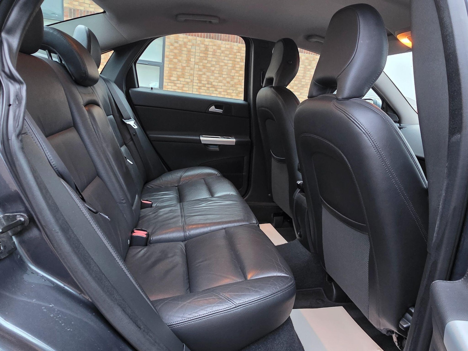 Used Volvo S40 2012 for sale - 77360675: Photo 15