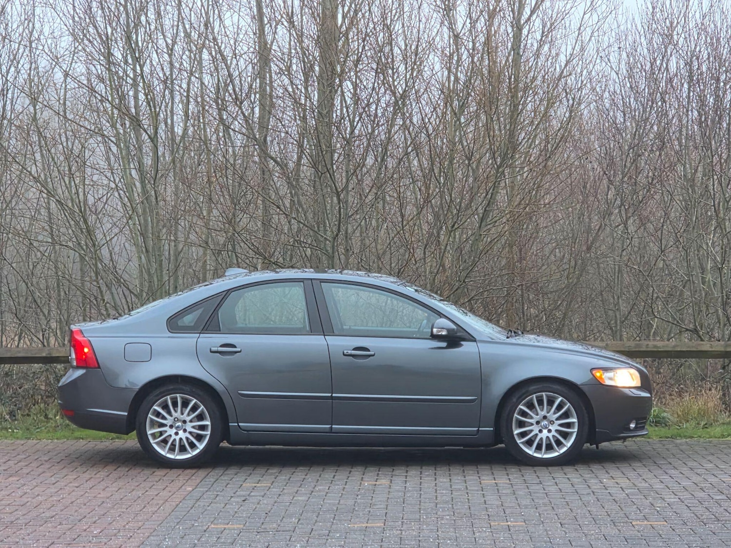 Used Volvo S40 2012 for sale - 77360675: Photo 8