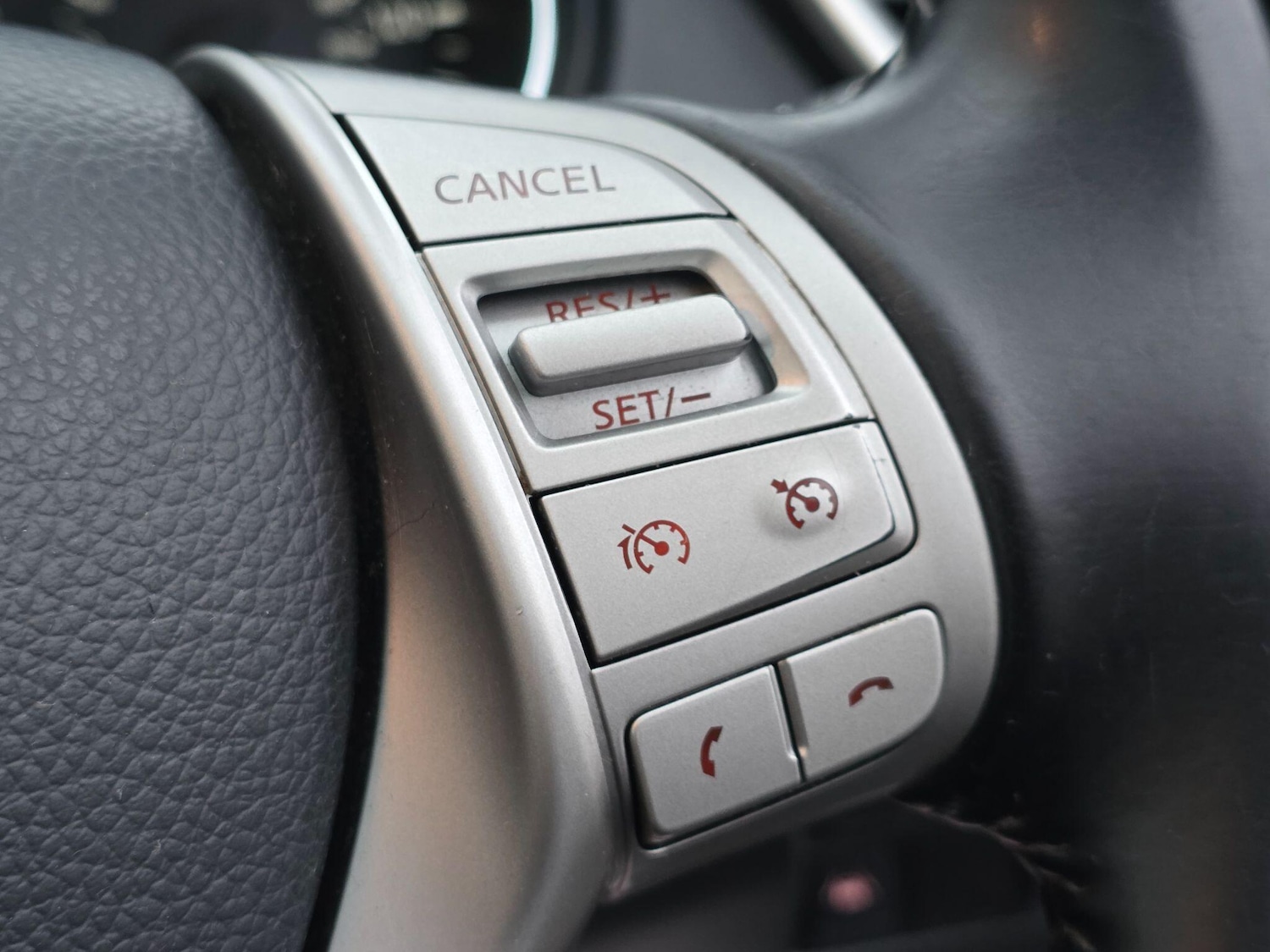 Used Nissan Qashqai 2014 for sale - 77333297: Photo 32