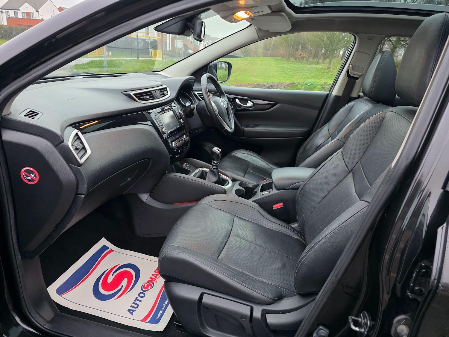 Used Nissan Qashqai 2014 for sale - 77333297: Photo 9