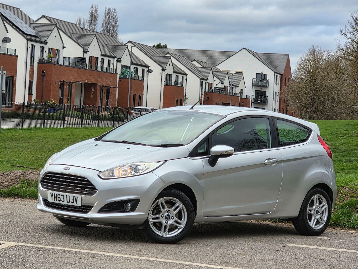 Used Ford Fiesta 2013 for sale - 77826865: Photo 3