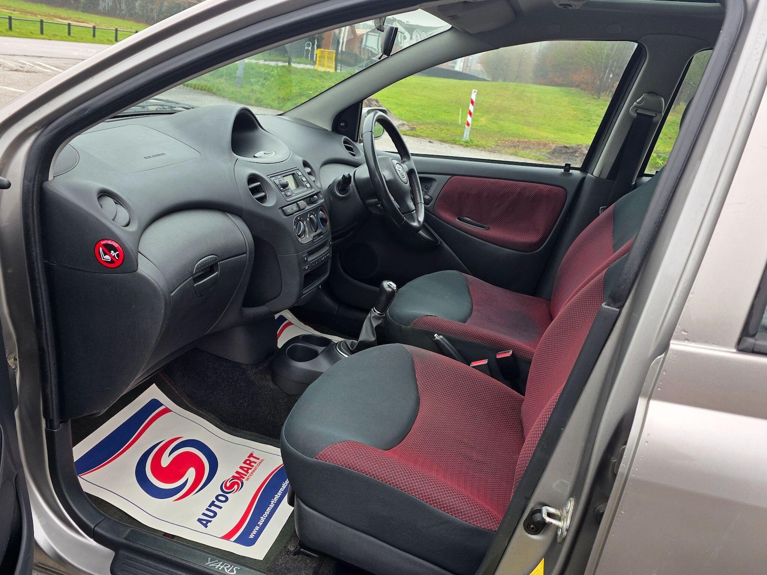 Used Toyota Yaris 2005 for sale - 77269463: Photo 9