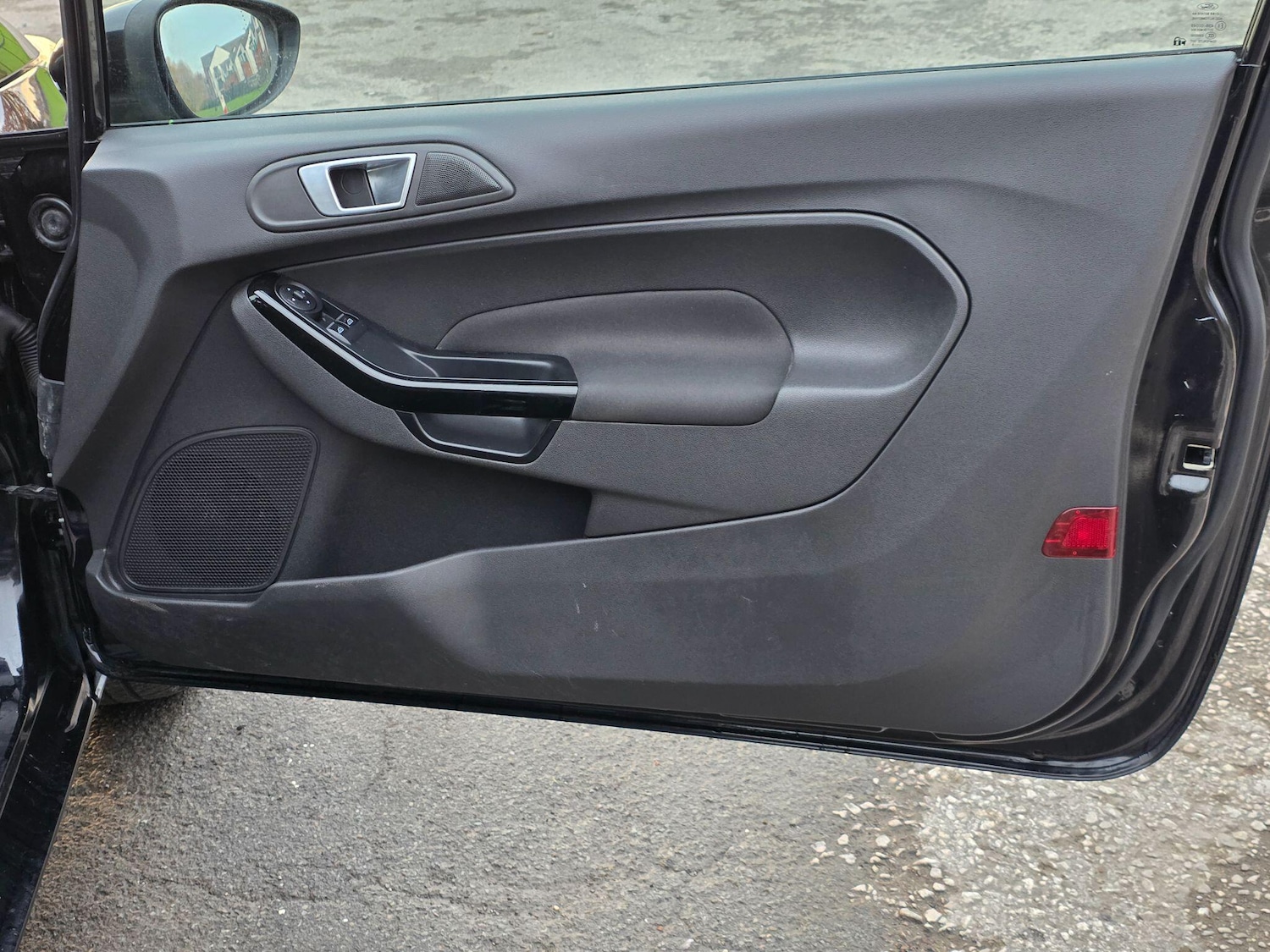 Used Ford Fiesta 2015 for sale - 76487341: Photo 17