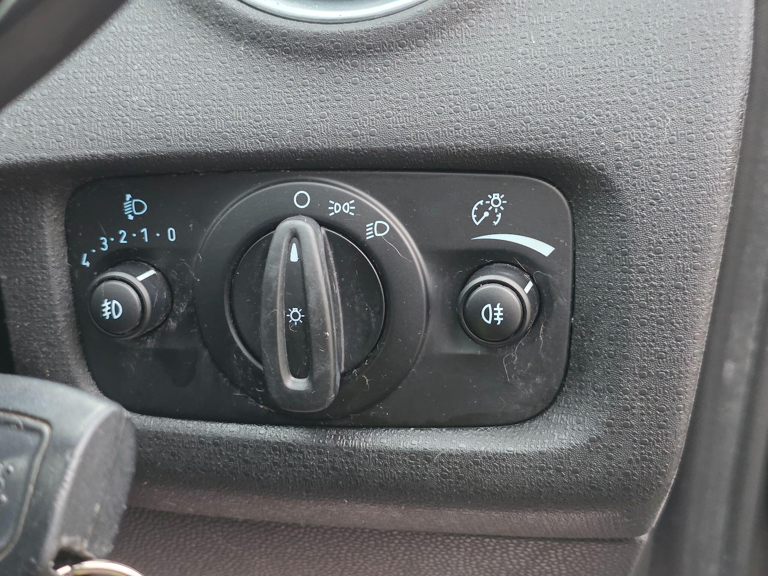 Used Ford Fiesta 2015 for sale - 76487341: Photo 30