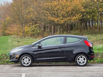 Used Ford Fiesta 2015 for sale - 76487341: Photo