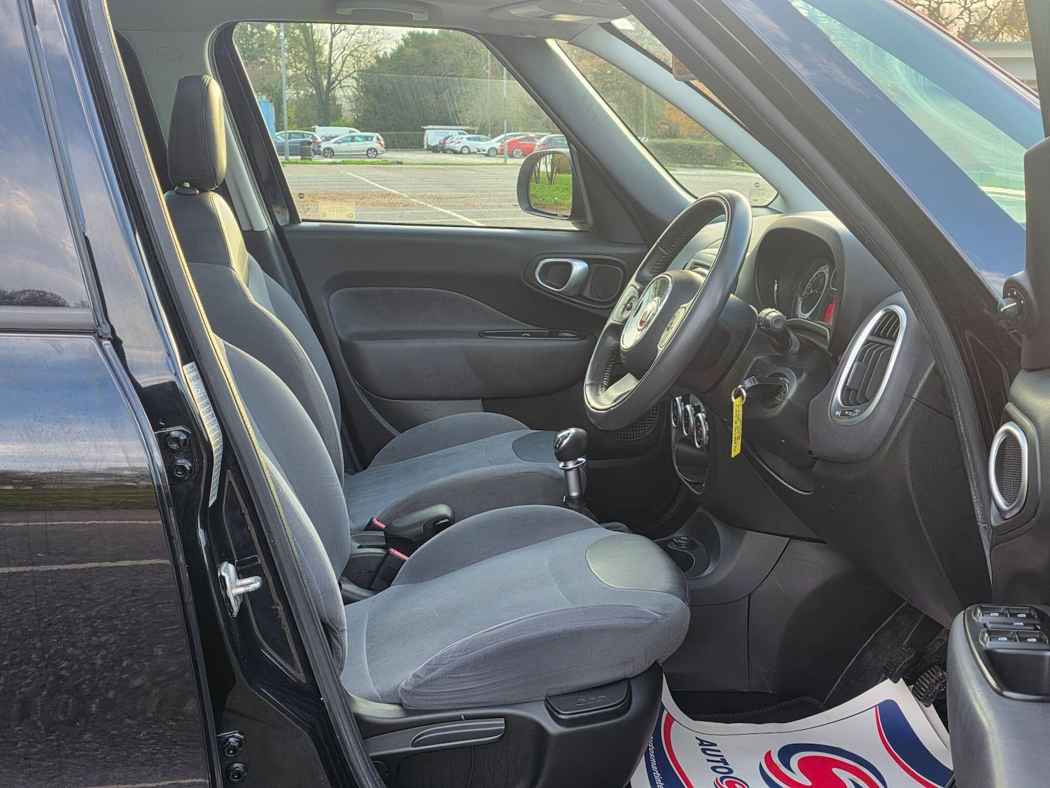 Used Fiat 500L 2015 for sale - 76842229: Photo 22