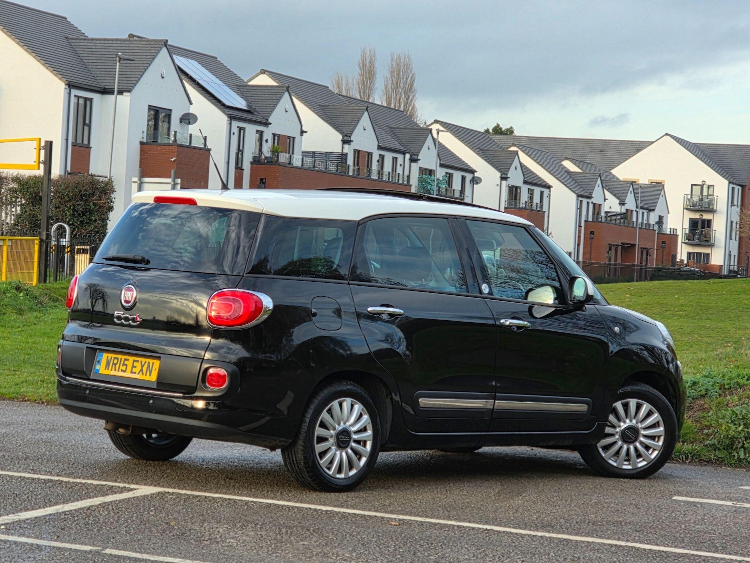 Used Fiat 500L 2015 for sale - 76842229: Photo 7