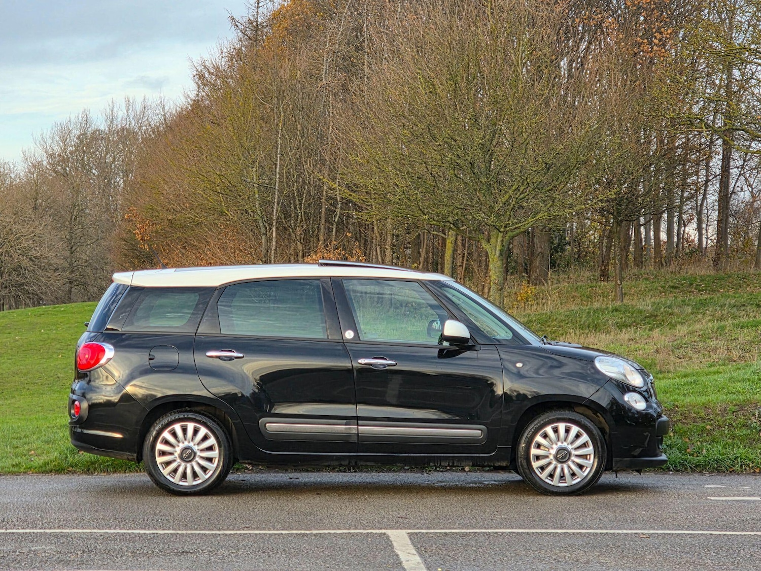 Used Fiat 500L 2015 for sale - 76842229: Photo 8