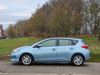 Used Toyota Auris 2014 for sale - 73500915: Photo