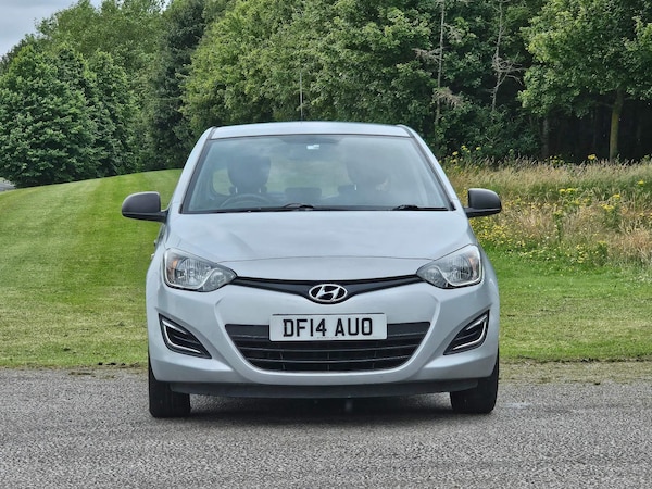 Used Hyundai i20 2014 for sale - 73474239: Photo 2