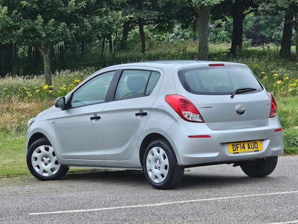 Used Hyundai i20 2014 for sale - 73474239: Photo 5
