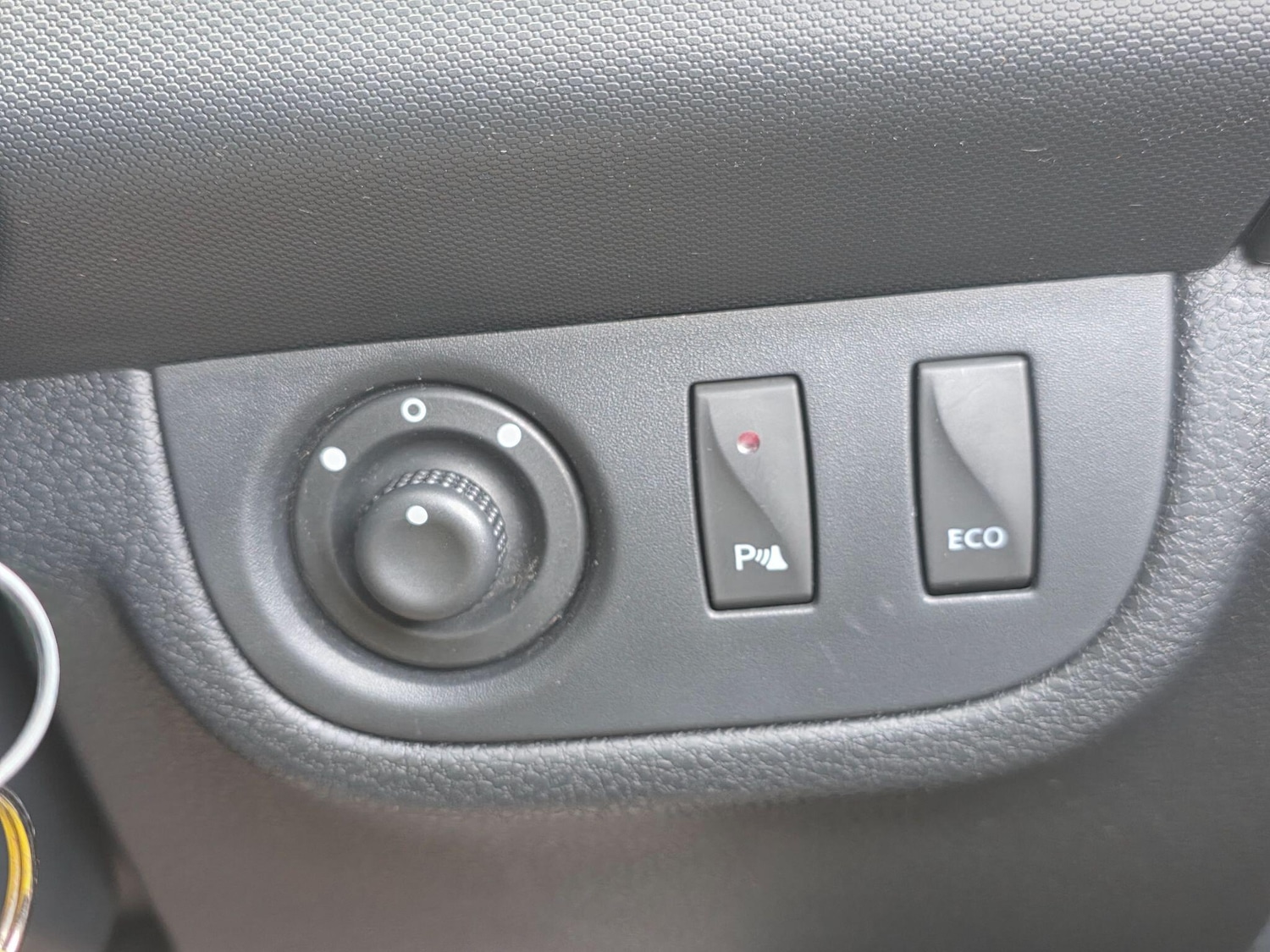 Used Dacia Sandero Stepway 2015 for sale - 77401418: Photo 32