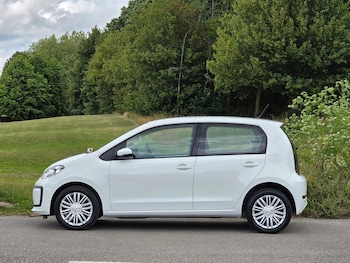 Used Volkswagen up! 2019 for sale - 78960116: Photo