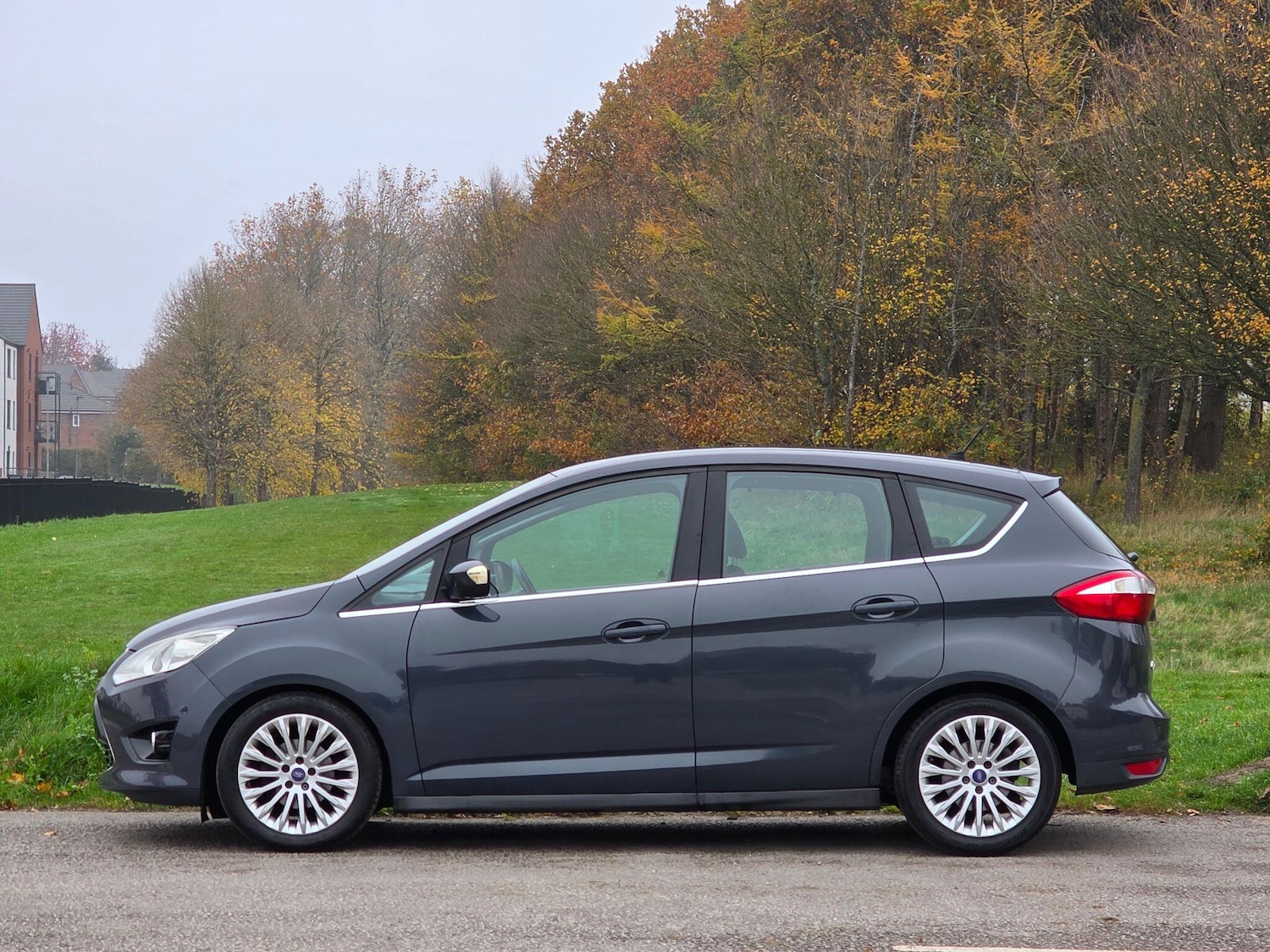 Used Ford C-Max 2011 for sale - 76514669: Photo 4