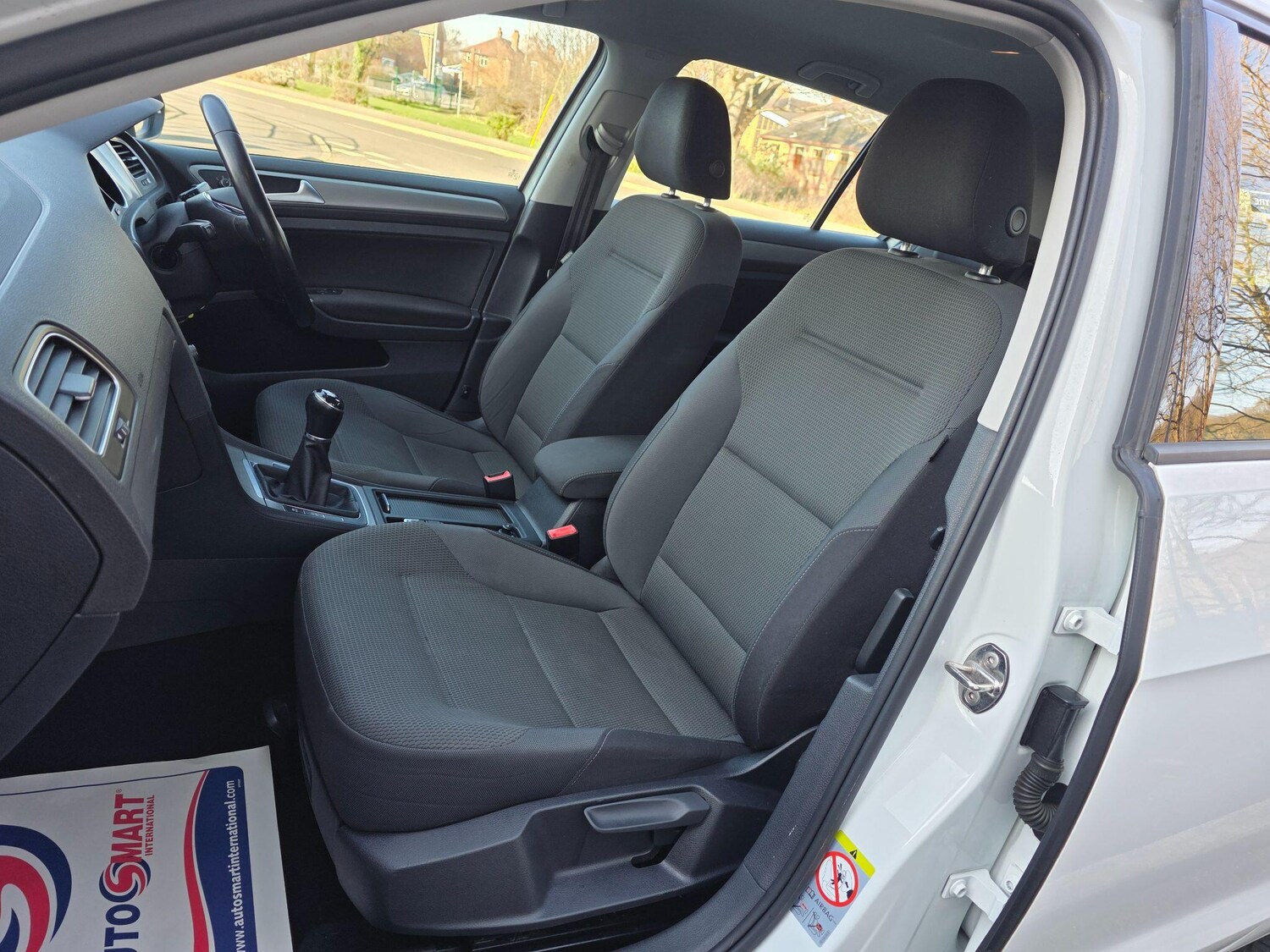 Used Volkswagen Golf 2014 for sale - 77755900: Photo 12