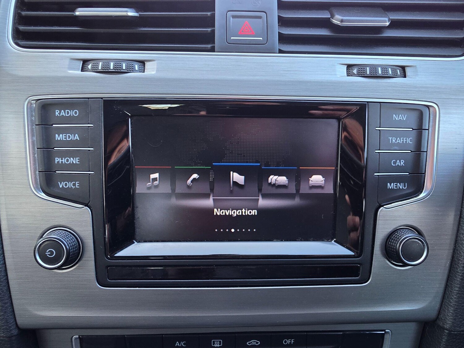 Used Volkswagen Golf 2014 for sale - 77755900: Photo 31