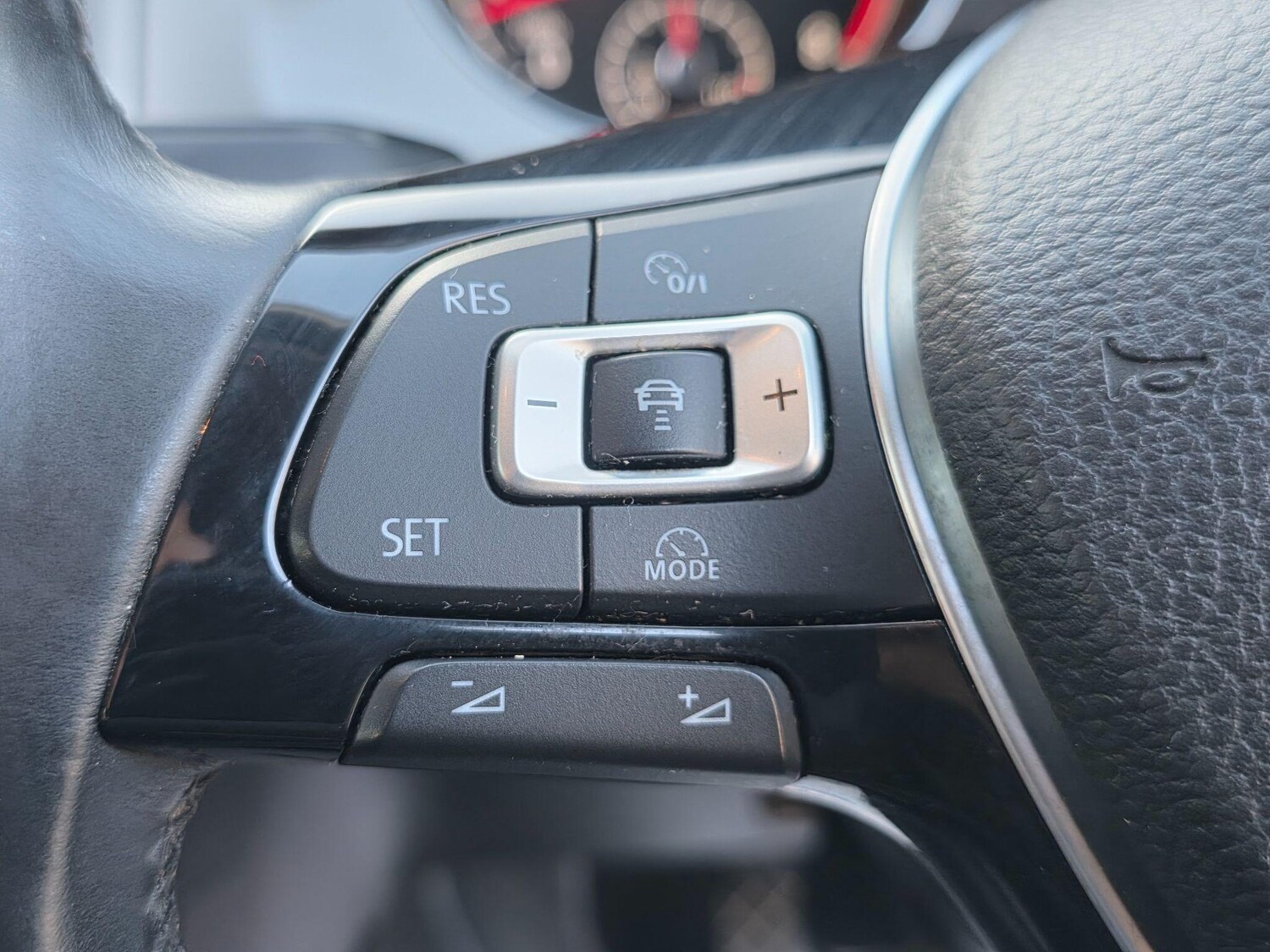 Used Volkswagen Golf 2014 for sale - 77755900: Photo 34