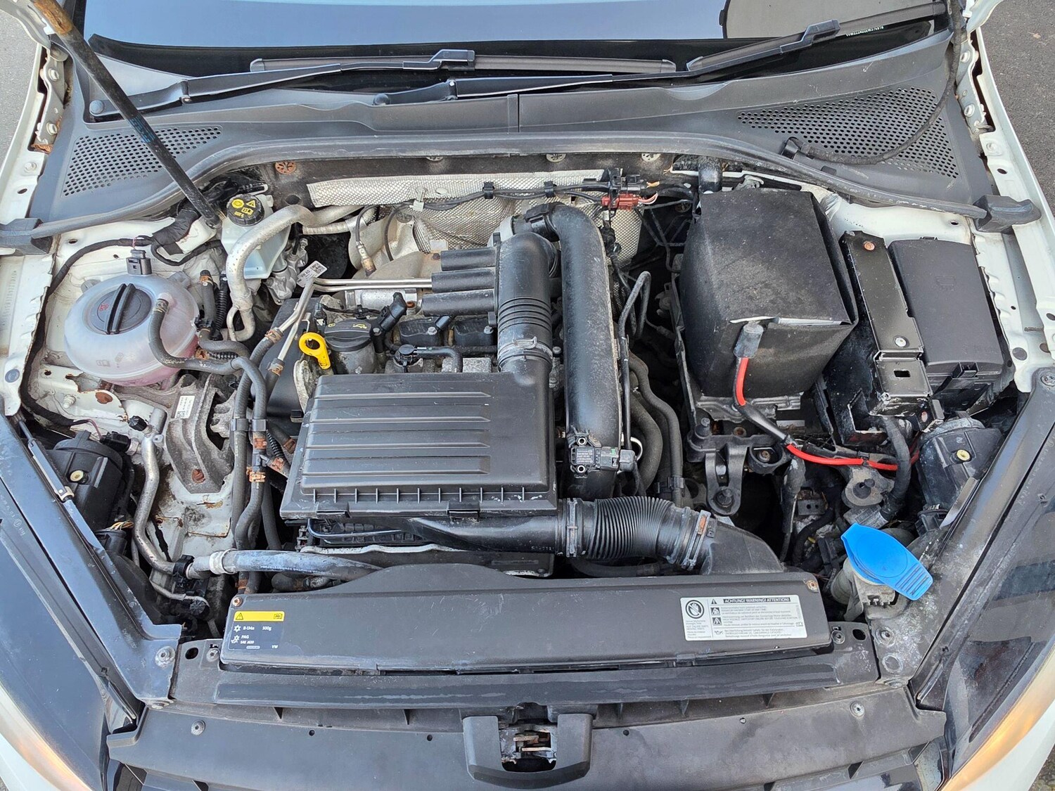 Used Volkswagen Golf 2014 for sale - 77755900: Photo 43