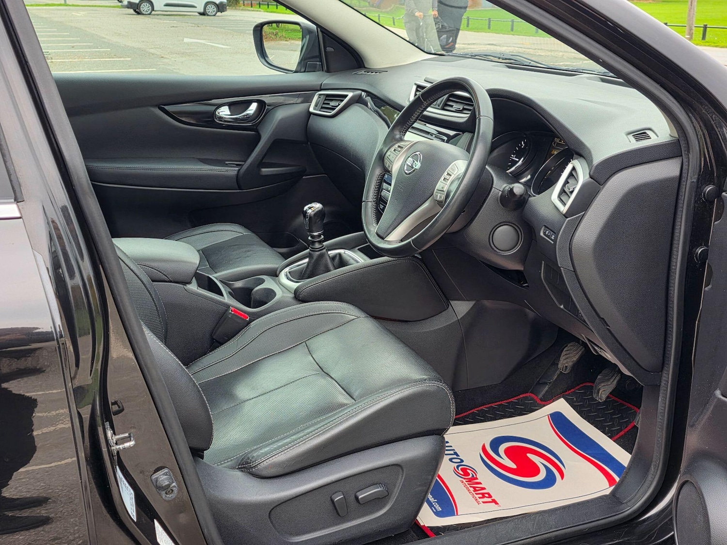 Used Nissan Qashqai 2014 for sale - 76203667: Photo 21