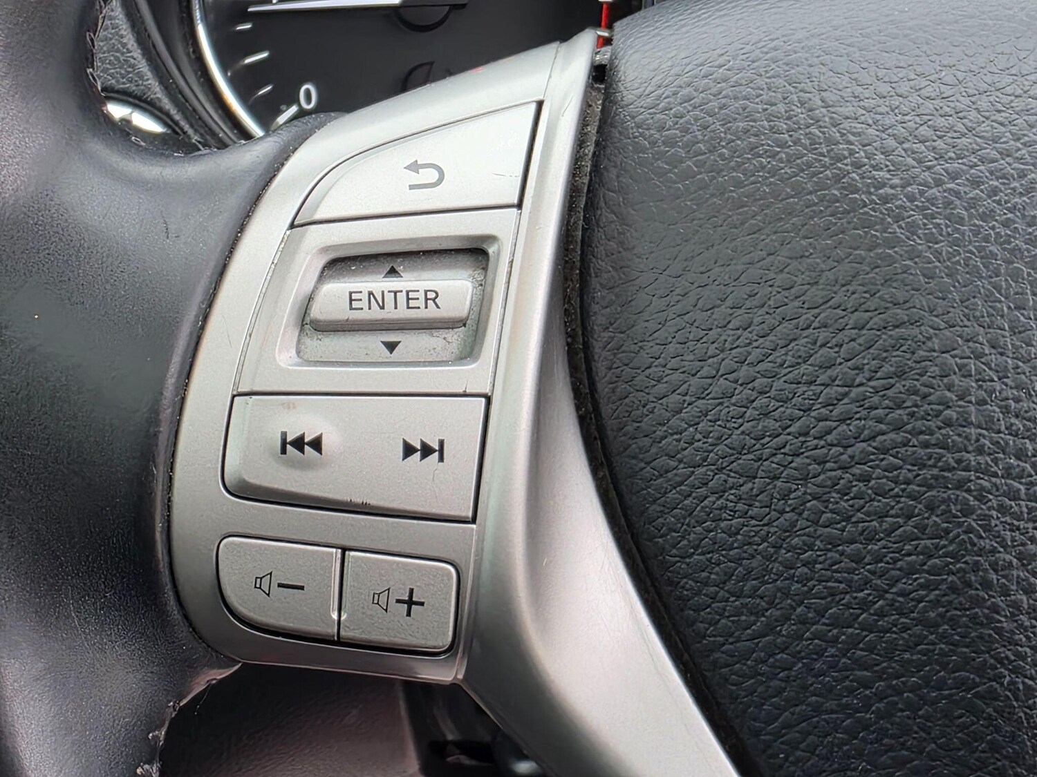 Used Nissan Qashqai 2014 for sale - 76203667: Photo 35