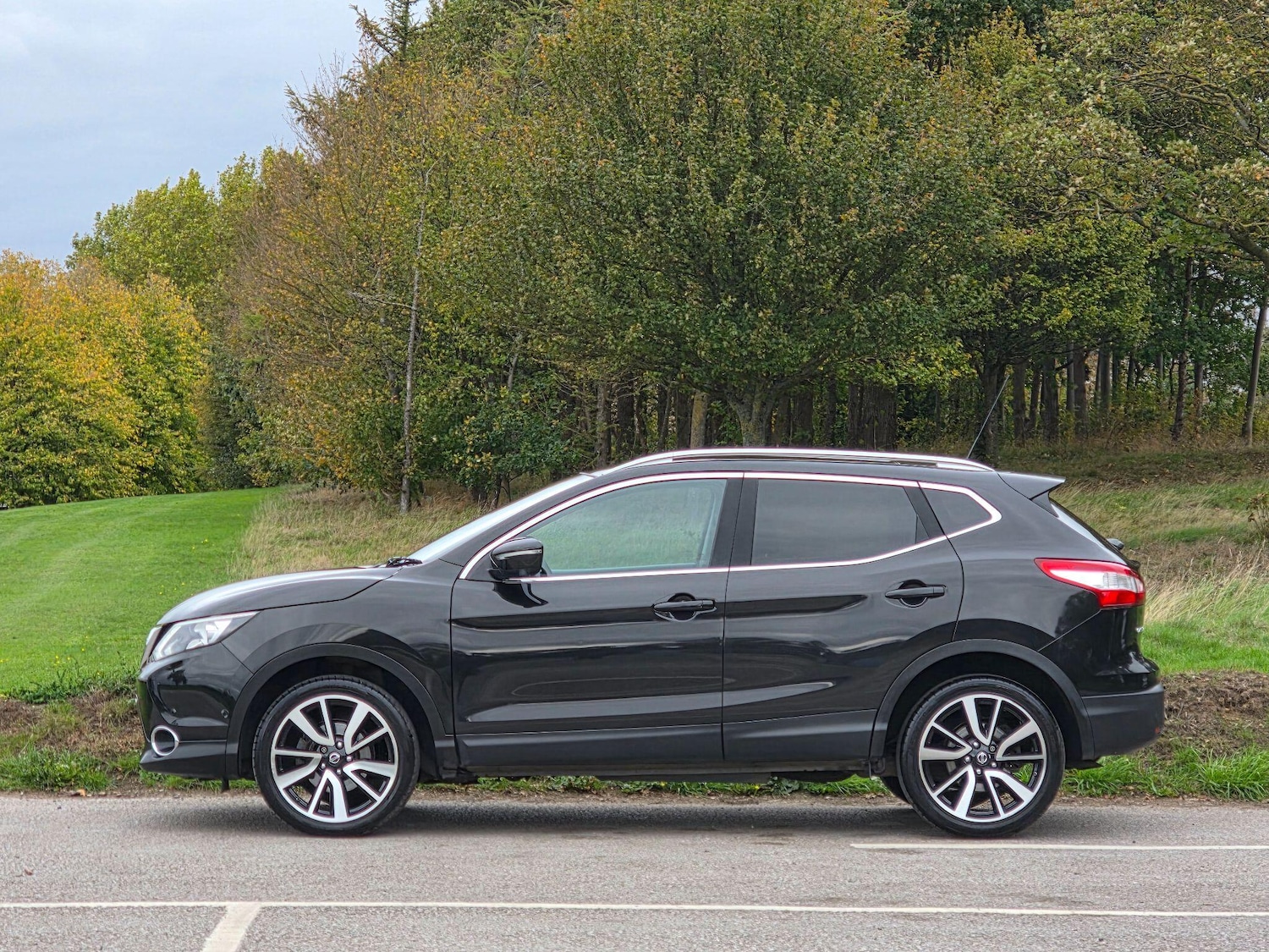 Used Nissan Qashqai 2014 for sale - 76203667: Photo 4