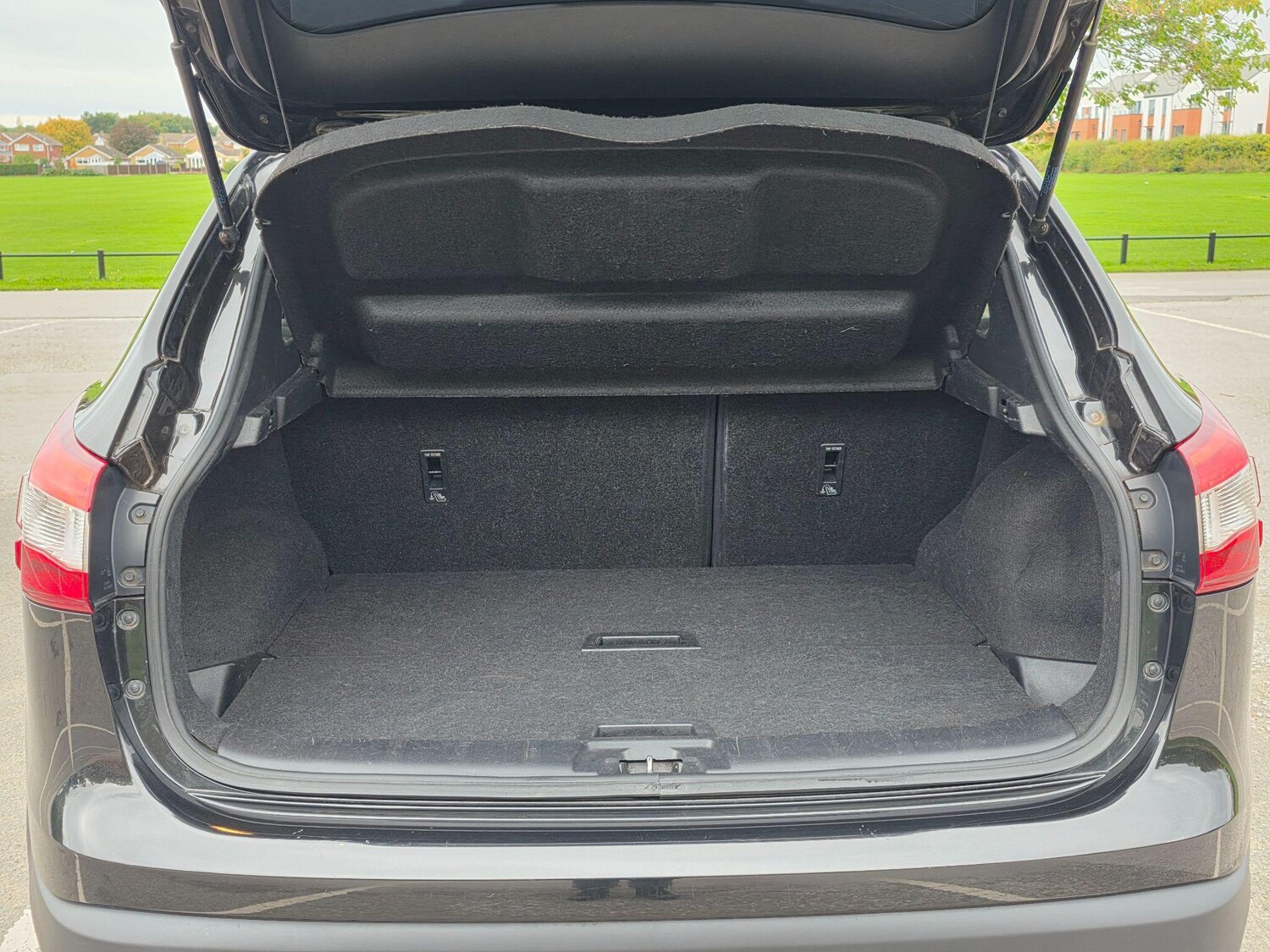 Used Nissan Qashqai 2014 for sale - 76203667: Photo 40