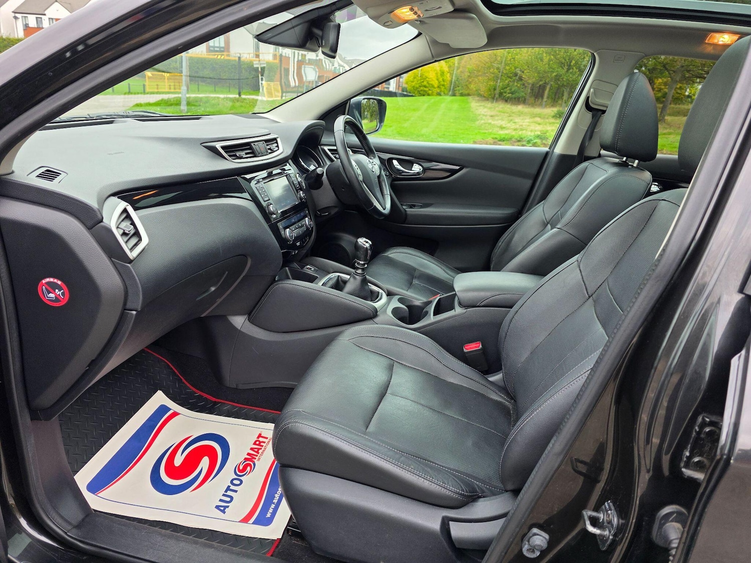 Used Nissan Qashqai 2014 for sale - 76203667: Photo 9