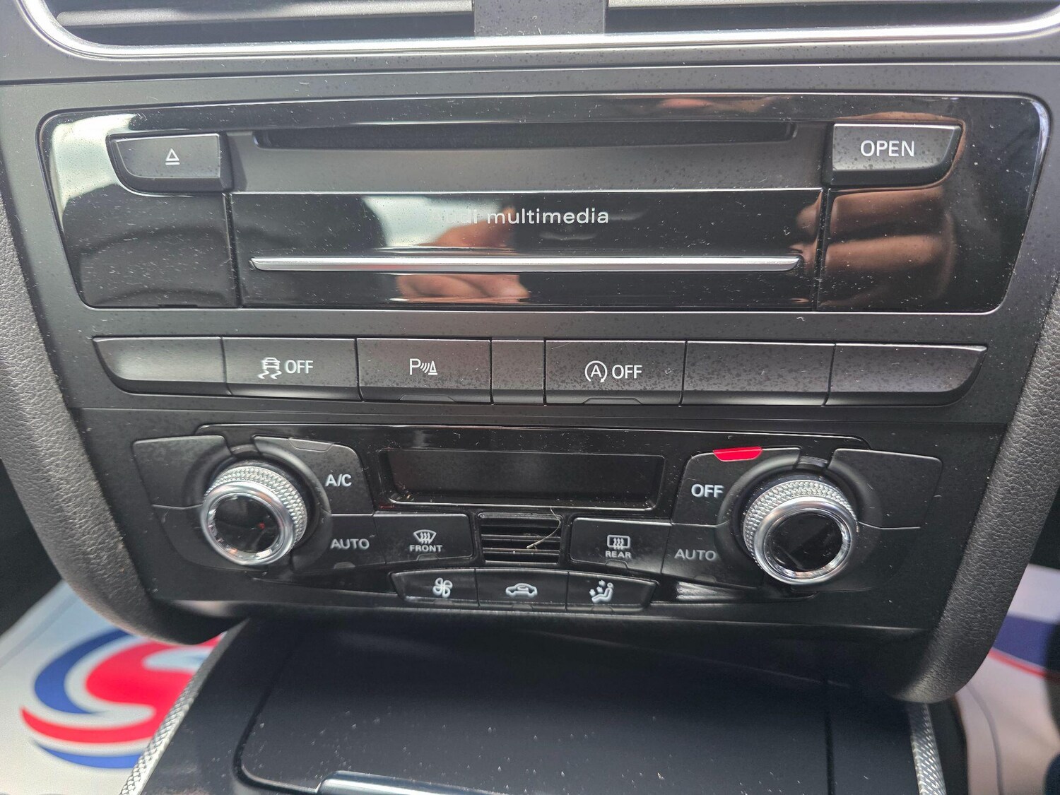 Used Audi A4 2014 for sale - 78088731: Photo 28