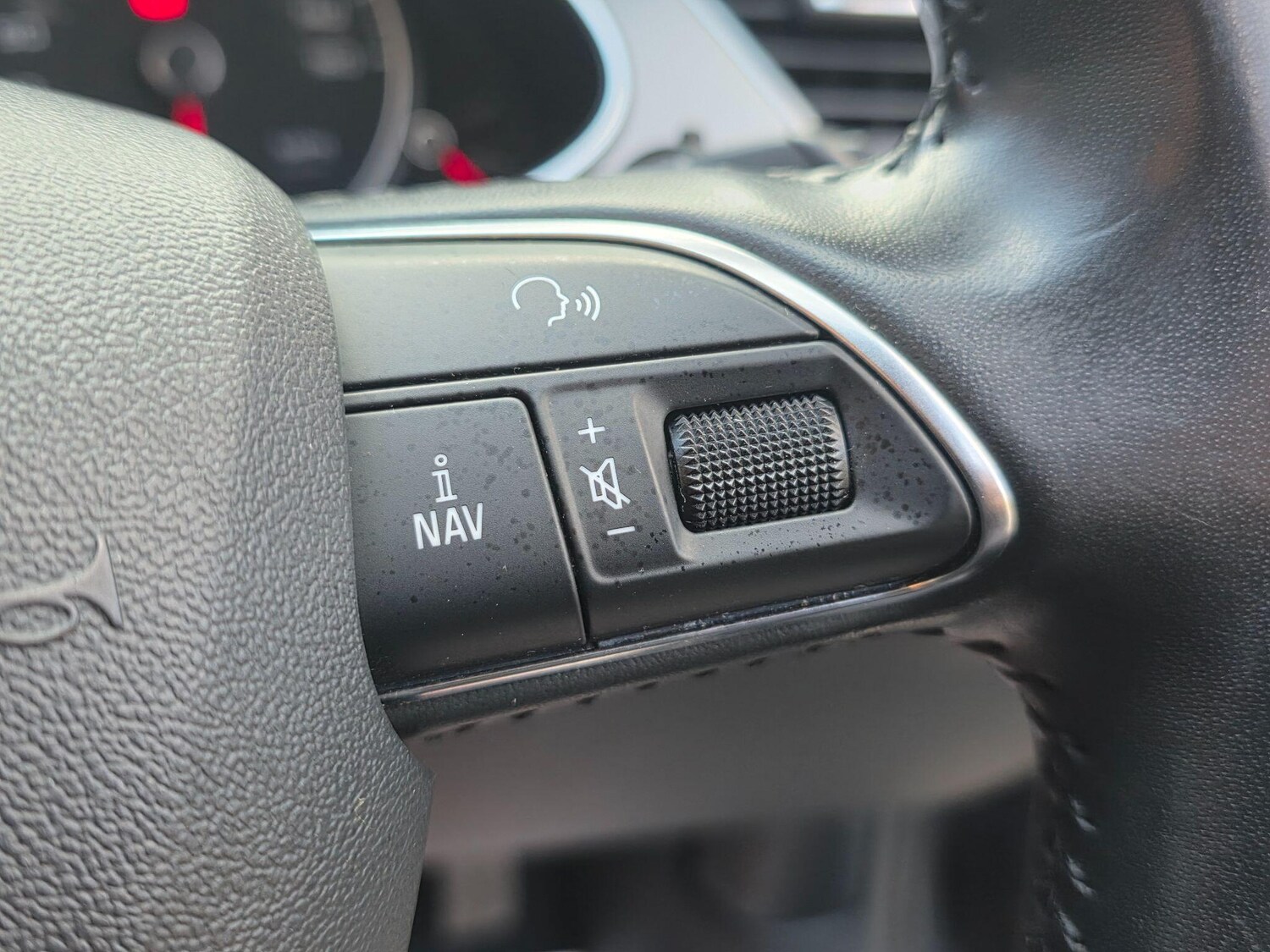 Used Audi A4 2014 for sale - 78088731: Photo 35