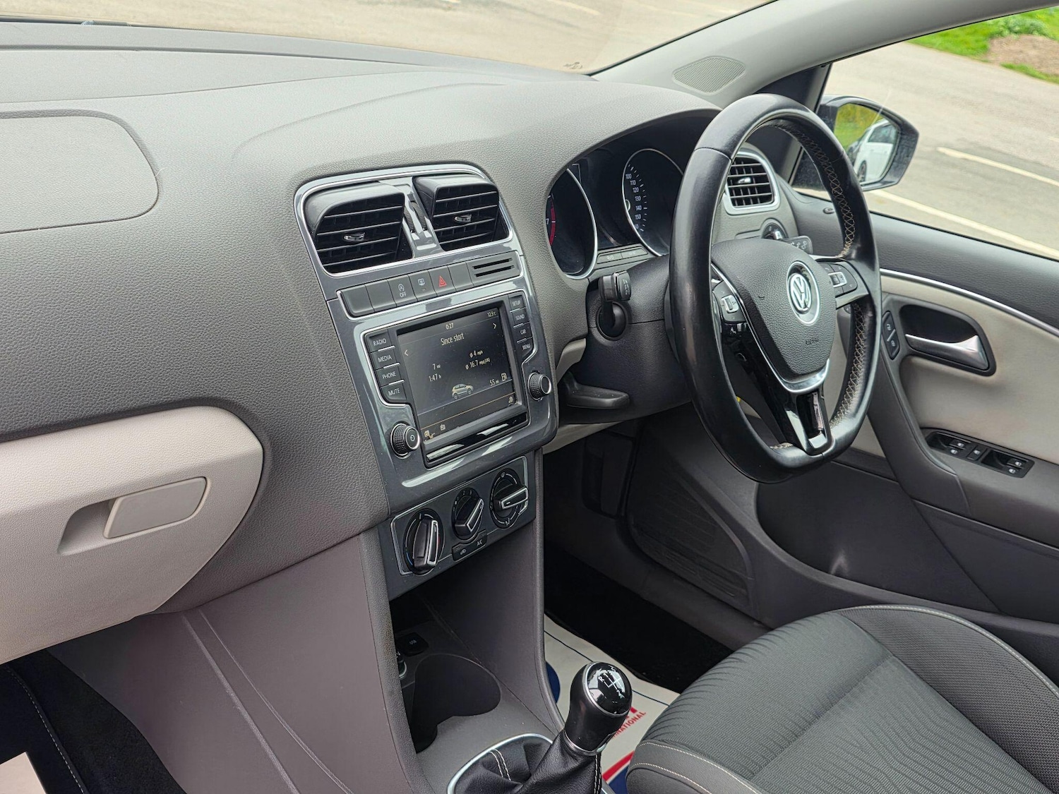 Used Volkswagen Polo 2015 for sale - 78103099: Photo 11