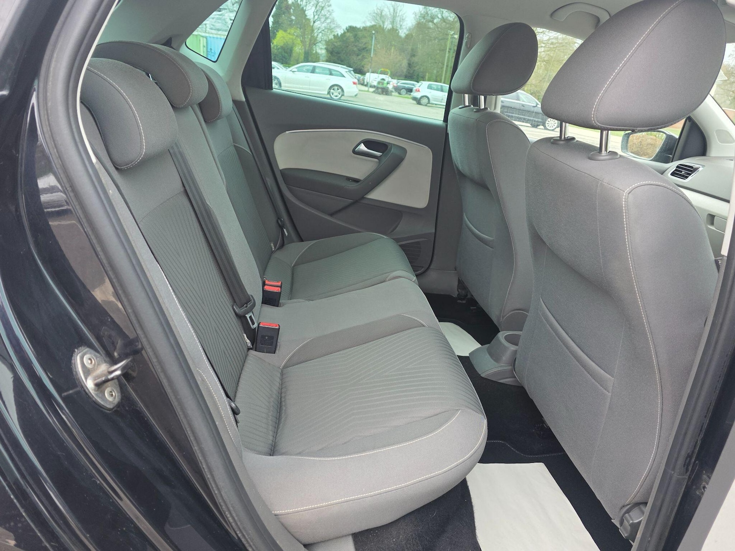 Used Volkswagen Polo 2015 for sale - 78103099: Photo 15