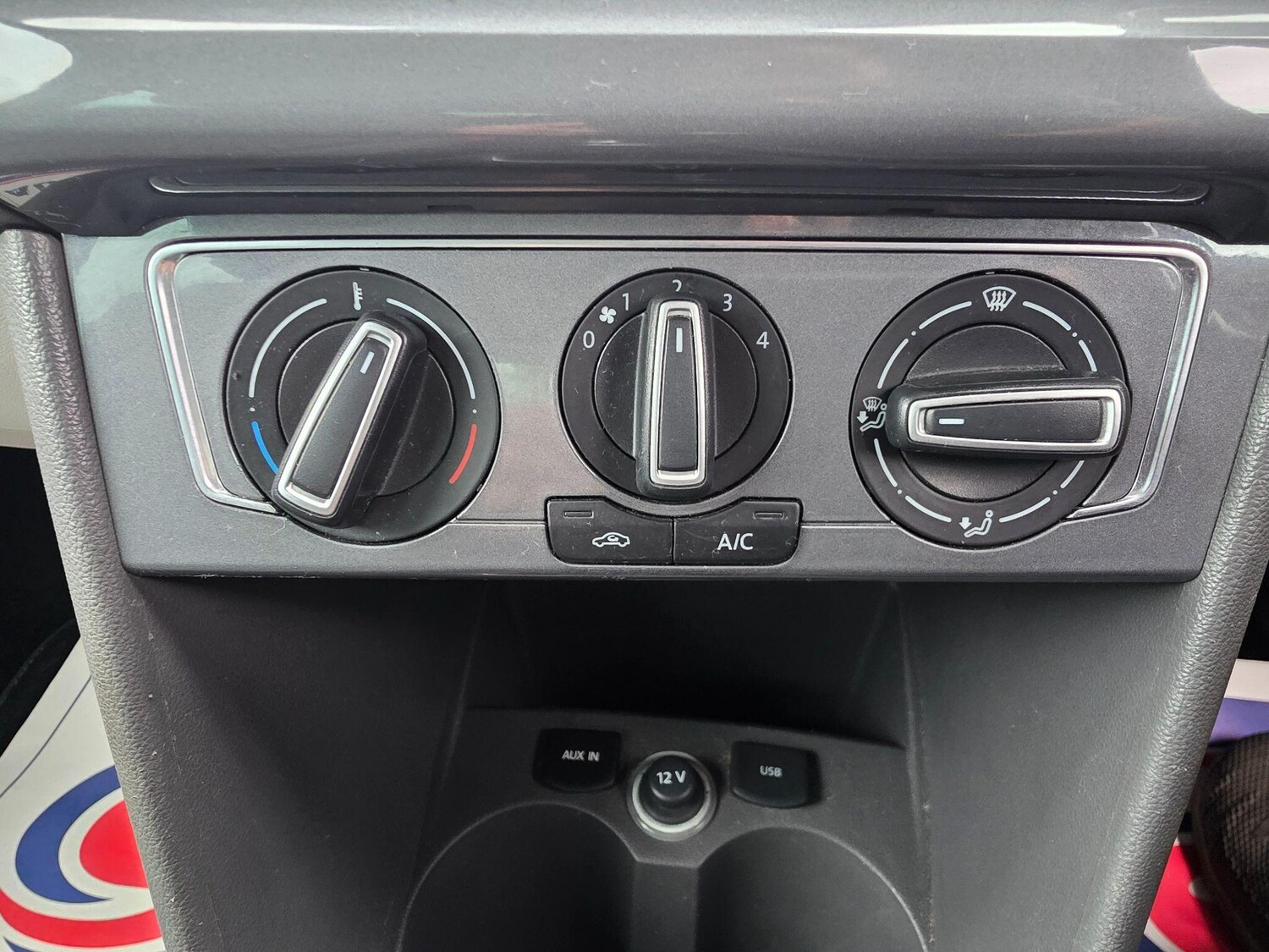 Used Volkswagen Polo 2015 for sale - 78103099: Photo 26