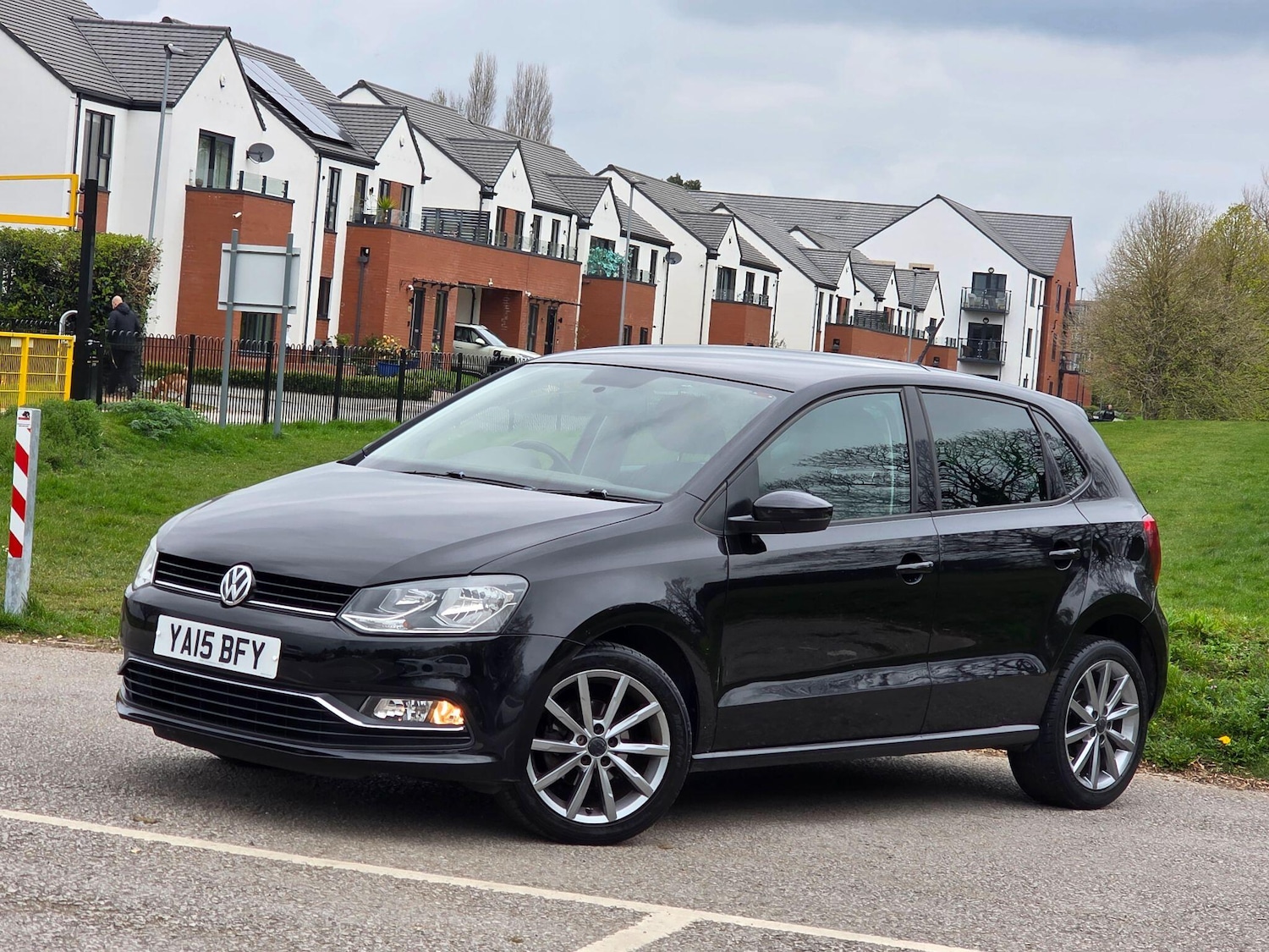 Used Volkswagen Polo 2015 for sale - 78103099: Photo 3