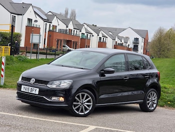 Used Volkswagen Polo 2015 for sale - 78450415: Photo