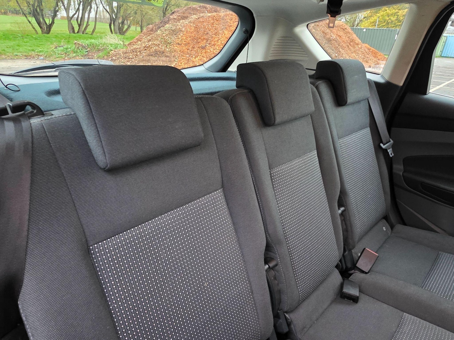 Used Ford C-Max 2015 for sale - 76552192: Photo 15