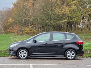 Used Ford C-Max 2015 for sale - 76552192: Photo