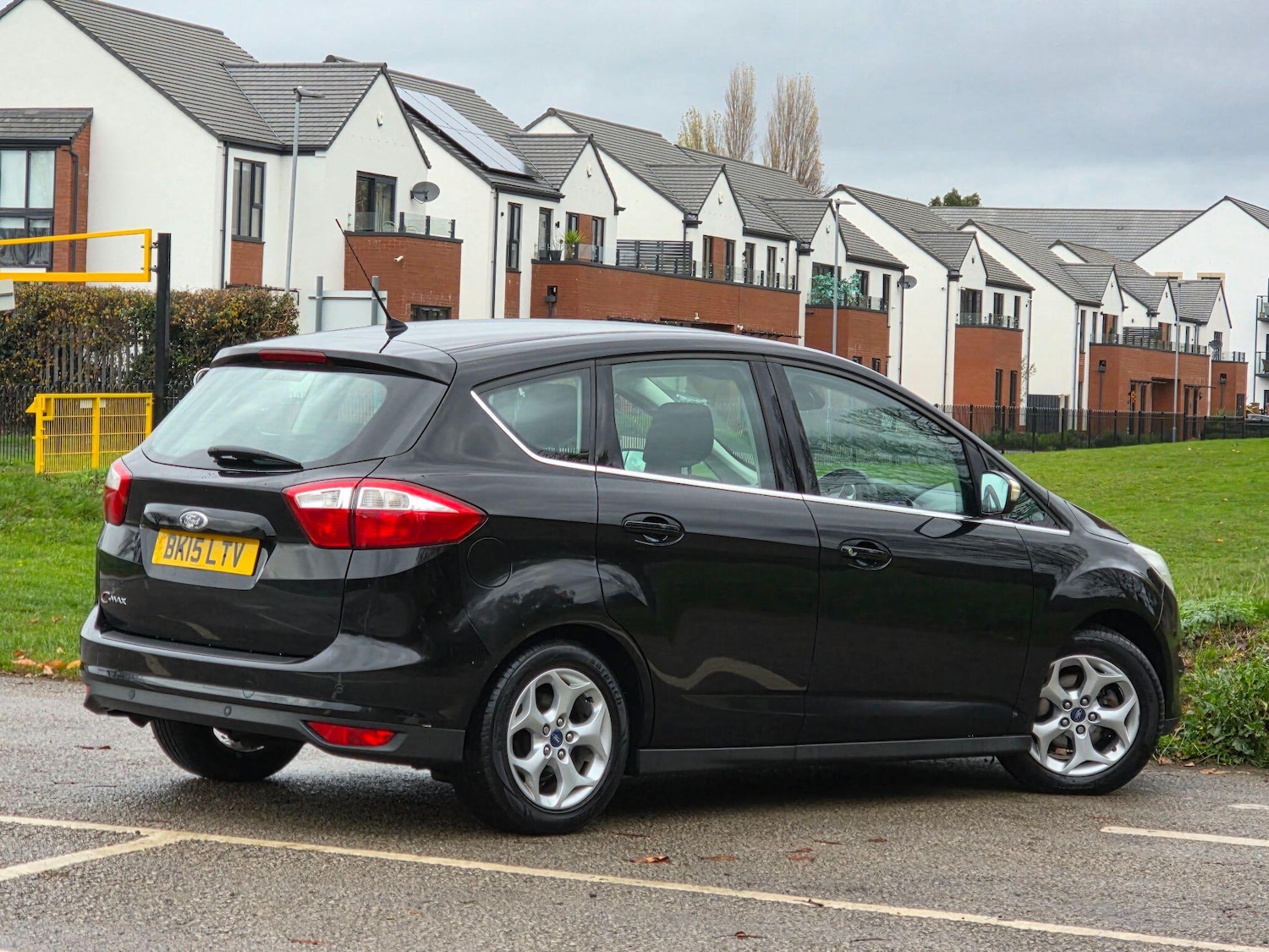 Used Ford C-Max 2015 for sale - 76552192: Photo 7