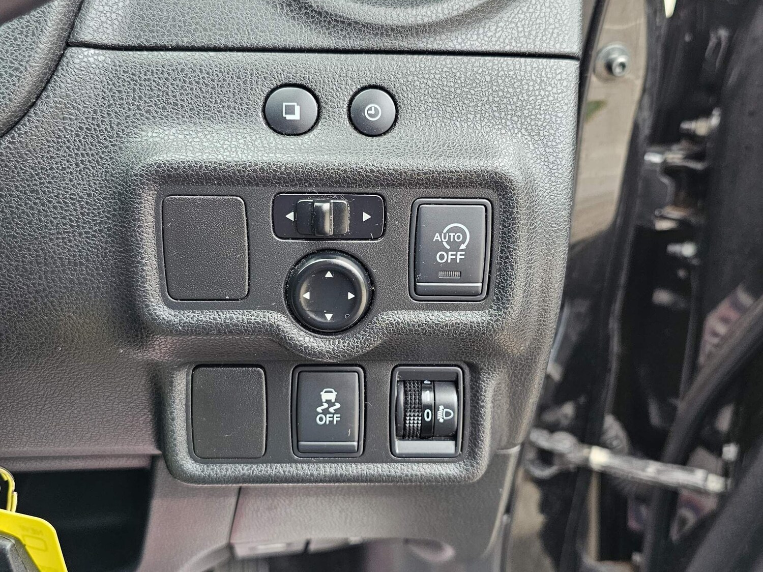 Vehicle 32