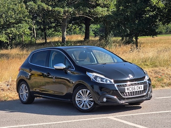 Used Peugeot 208 2017 for sale - 79164181: Photo