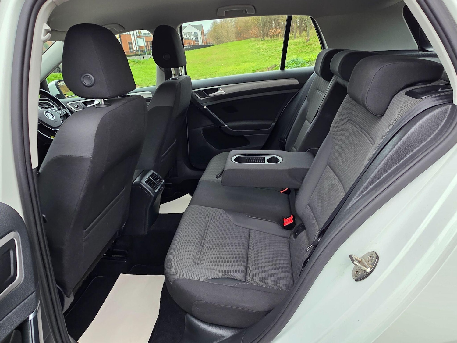 Used Volkswagen Golf 2015 for sale - 77060774: Photo 13