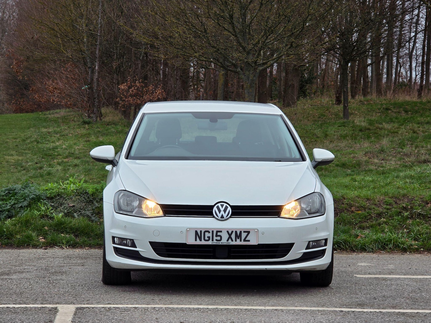 Used Volkswagen Golf 2015 for sale - 77060774: Photo 2