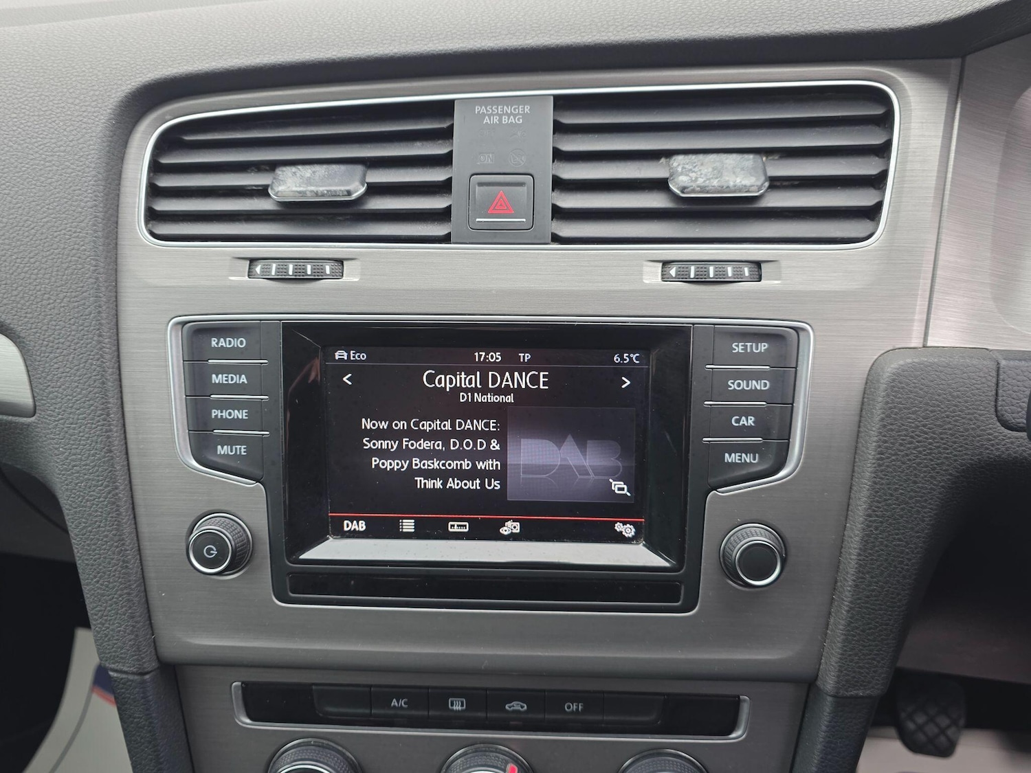 Used Volkswagen Golf 2015 for sale - 77060774: Photo 25