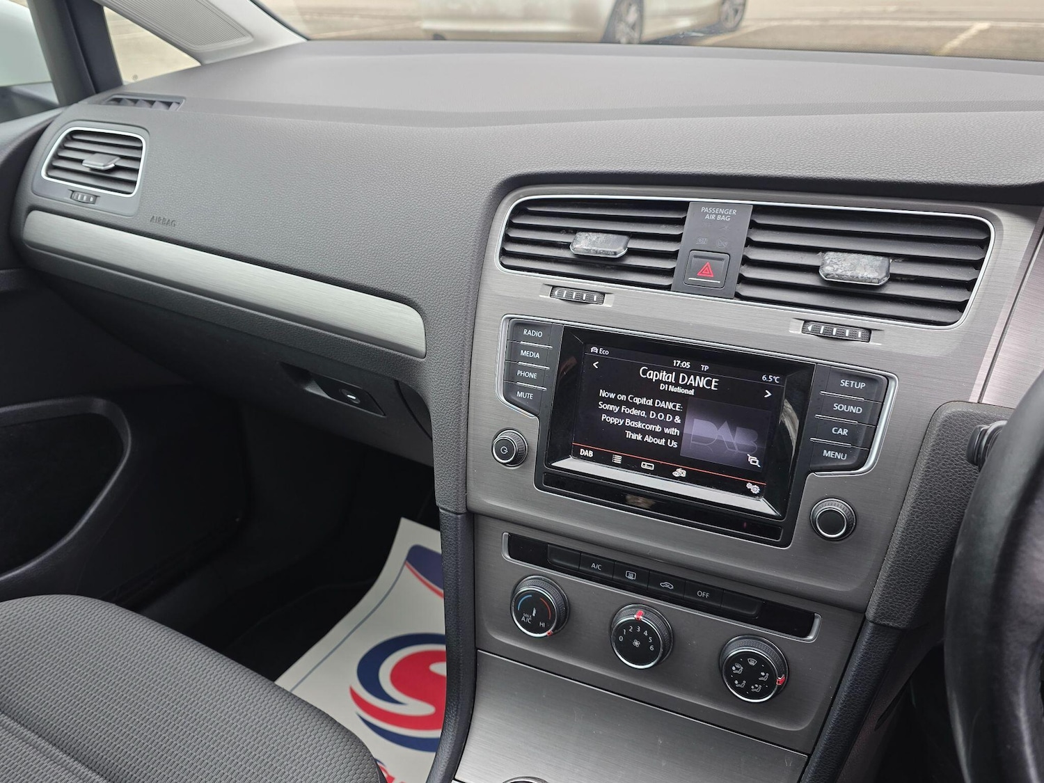 Used Volkswagen Golf 2015 for sale - 77060774: Photo 28