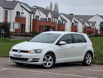 Used Volkswagen Golf 2015 for sale - 77060774: Photo