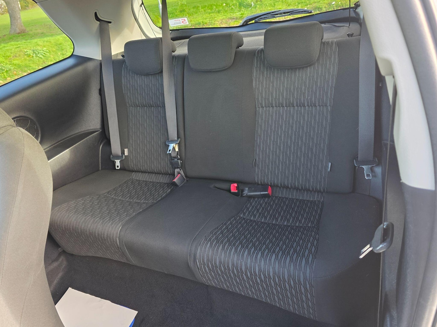 Used Toyota Yaris 2013 for sale - 76648161: Photo 13